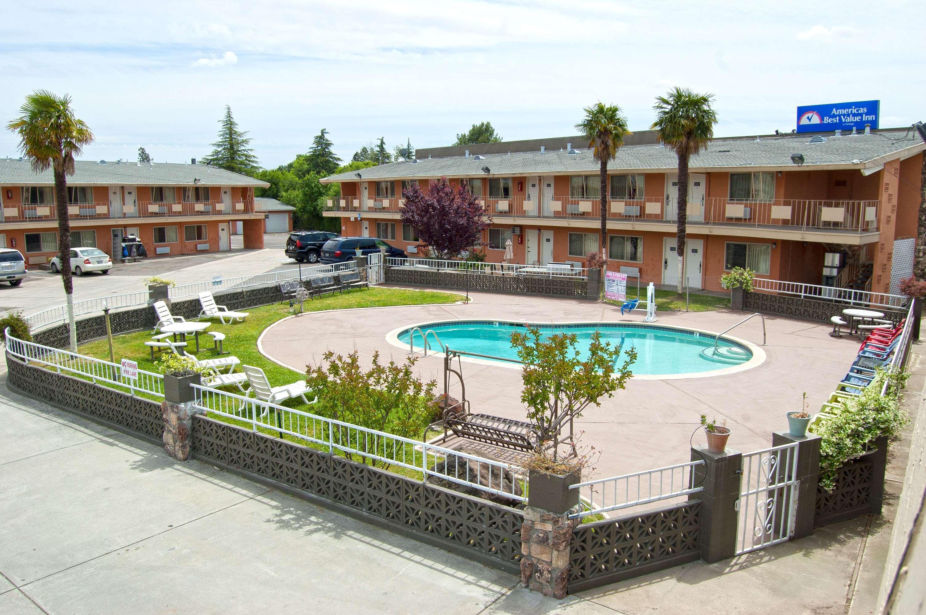 Hotel Dan Inn Barretos By Nacional Inn المظهر الخارجي الصورة