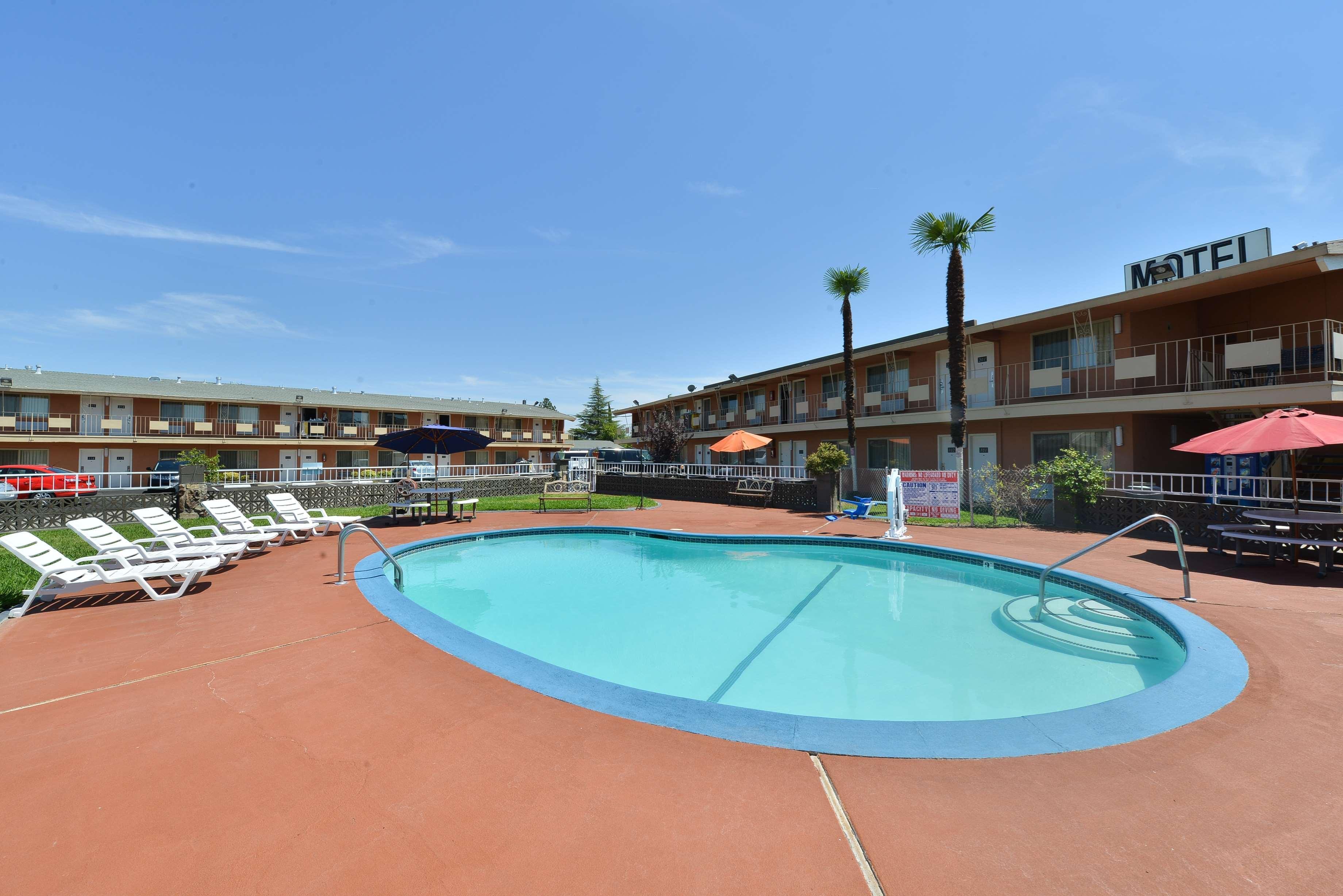 Hotel Dan Inn Barretos By Nacional Inn المظهر الخارجي الصورة